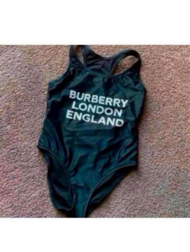 Burberry badpak maat 140, Kinderen en Baby's, Kinderkleding | Maat 140, Ophalen of Verzenden, Zo goed als nieuw, Meisje, Sport- of Zwemkleding