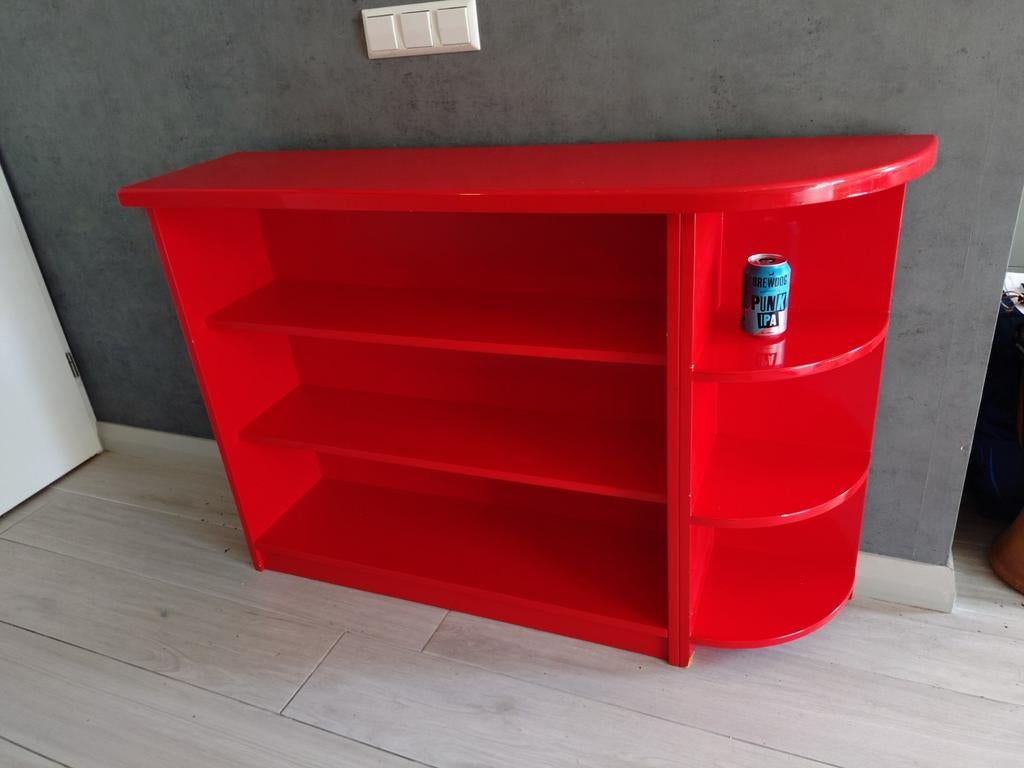 Rood zelfgemaakt MDF kastje gespoten met autolak, Ophalen, Gebruikt