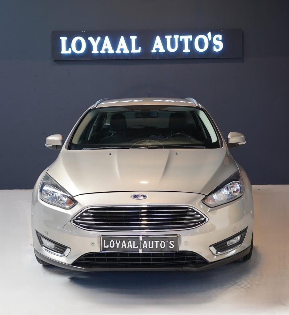 Ford Focus Wagon 1.0 Titanium | NAVI | AIRCO | CRUISE | TREK, Gebruikt, Euro 6, Origineel Nederlands, Handgeschakeld