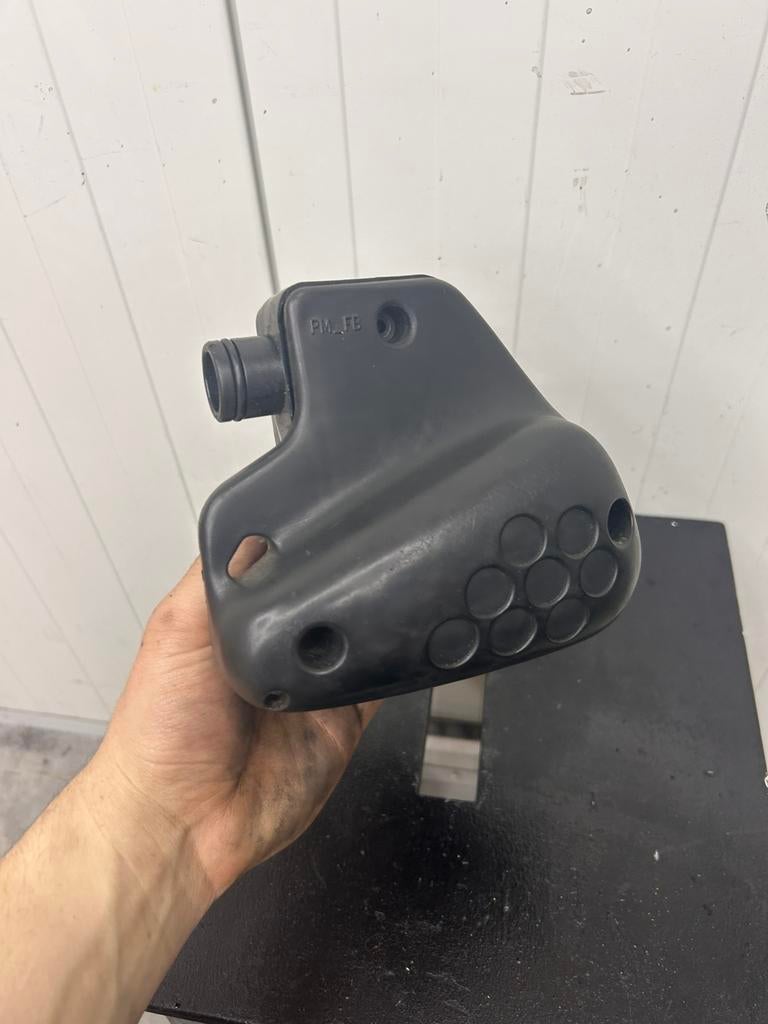 Peugeot vivacity luchtfilter box, Ophalen of Verzenden, Zo goed als nieuw, Overige typen
