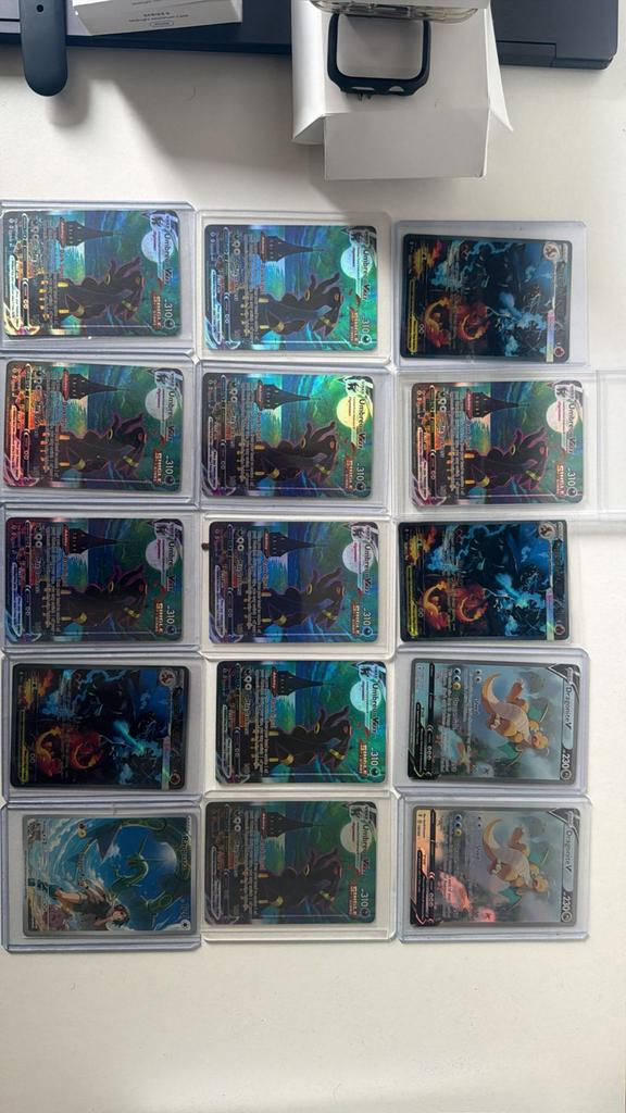 Umbreon - Mega Charizard x Ex - Dragonite - Rayquaza, Hobby en Vrije tijd, Verzamelkaartspellen | Pokémon, Ophalen of Verzenden