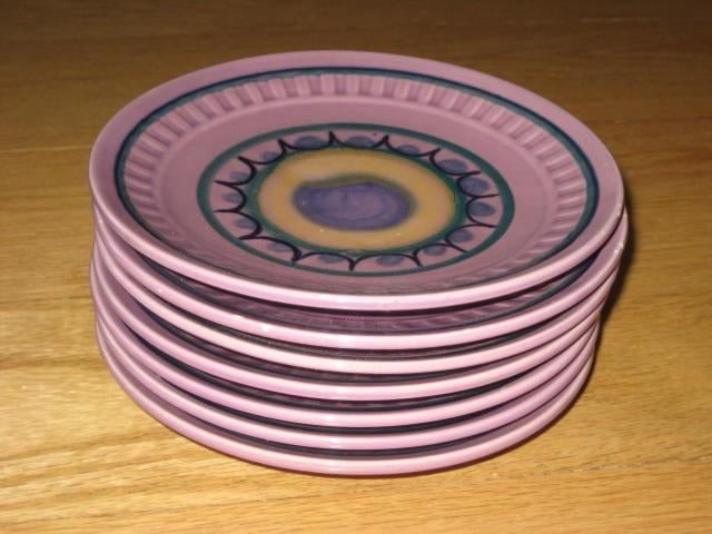 Retro Flora keramiek 7 gebakschotels Gouda lila Vintage, Huis en Inrichting, Keuken | Servies, Gebruikt, Overige typen, Ophalen of Verzenden