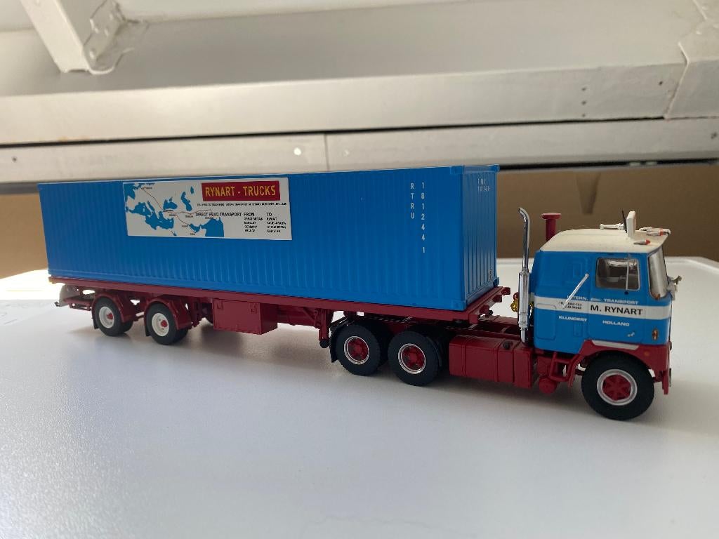 Mack F700 + containeroplegger - Rynart Trucking, Ophalen of Verzenden, Zo goed als nieuw, Bus of Vrachtwagen, Tekno