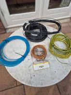 stroomdraad, flex-buis, Doe-het-zelf en Verbouw, Elektra en Kabels, Ophalen, Zo goed als nieuw, Kabel of Snoer