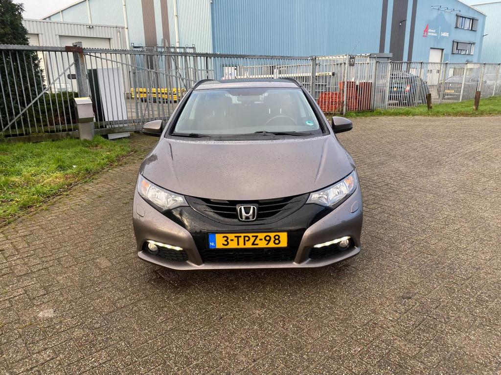 Honda Civic Tourer 1.6D Sport, Auto's, Honda, Voorwielaandrijving, Euro 5, Gebruikt, 4 cilinders