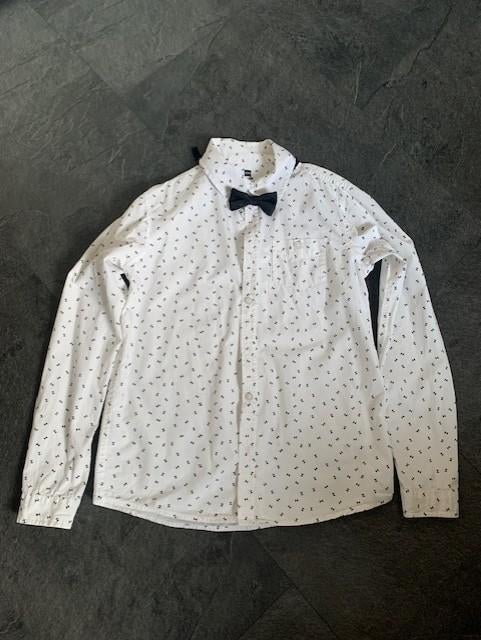 Leuk overhemd met vlinderstrikje, maat 158/164, Kinderen en Baby's, Gebruikt, Overhemd of Blouse, Ophalen of Verzenden, Hema