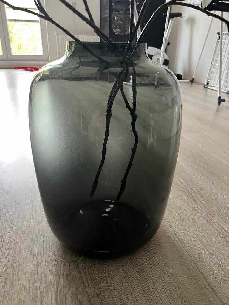 Vase of the world vaas Kara grey smokey (2 stuks), Huis en Inrichting, Woonaccessoires | Vazen, Ophalen, Gebruikt, Overige kleuren
