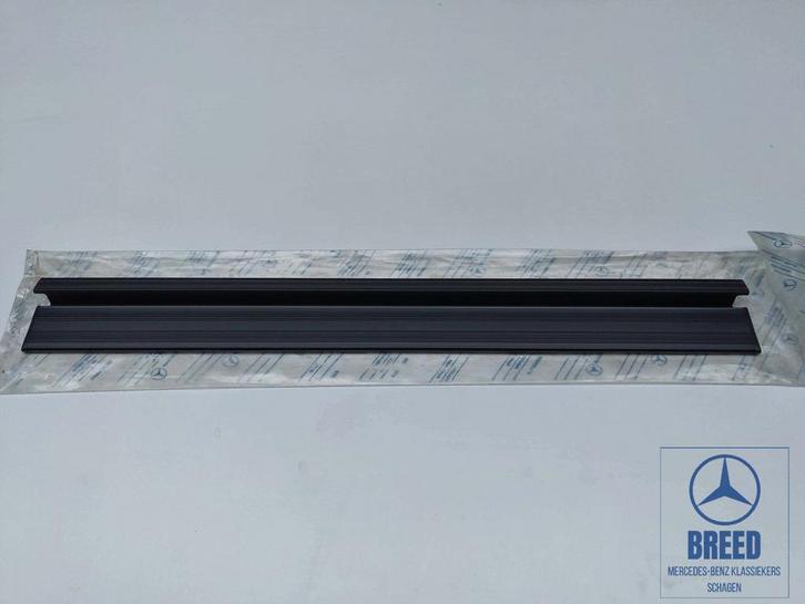 NOS instaplijst voorzijde zwart voor Mercedes-Benz W124, Auto-onderdelen, Carrosserie en Plaatwerk, Mercedes-Benz, Nieuw, Ophalen of Verzenden