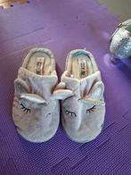 Leuke eenhoorn pantoffels voor kinderen 34/35, Ophalen, COSYLINE, Gedragen, Pantoffels of Sloffen