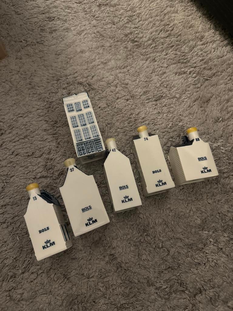 KLM huisjes 6 stuks AEM, Ophalen of Verzenden, Zo goed als nieuw, Gebruiksvoorwerp