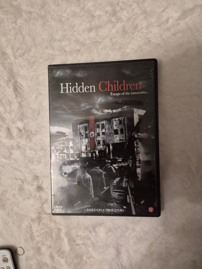 Hidden Children - DVD (Waargebeurd Drama), Vanaf 12 jaar, Ophalen of Verzenden, Gebruikt, Waargebeurd drama