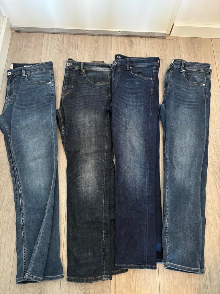 C&A broeken 4 stuks voor €20 W34 L30 slim36-30, Ophalen of Verzenden, Gedragen, Blauw, W33 - W34 (confectie 48/50)