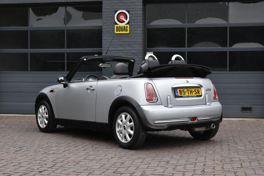 Mini Mini Cabrio 1.6 Cooper Chili, Auto's, Mini, Voorwielaandrijving, 12 maanden, Gebruikt, Zwart
