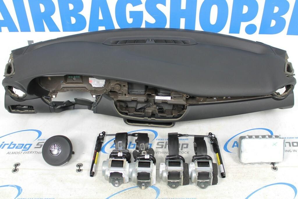 Airbag set - Dashboard Alfa Romeo Giulia (2015-heden), Auto-onderdelen, Dashboard en Schakelaars, Gebruikt, Ophalen of Verzenden
