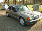Mercedes-Benz 190-serie 1.8 E Basic, Auto's, Gebruikt, Zwart, 4 cilinders, Handgeschakeld