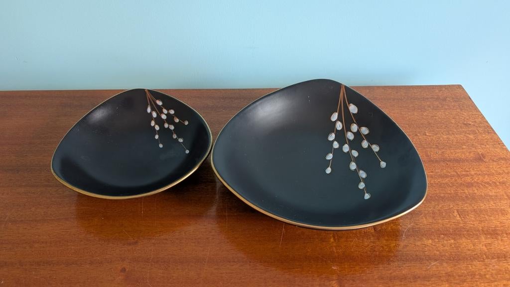 Flora Gouda Lente schaaltjes zwart handgeschilderde takjes, Huis en Inrichting, Woonaccessoires | Schalen en Manden, Zo goed als nieuw