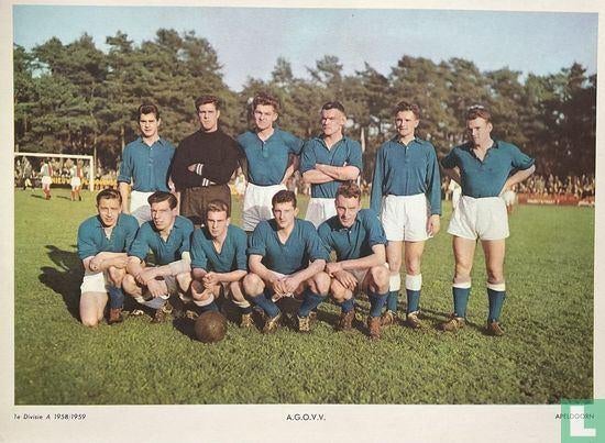 Esso voetbal elftal foto`s, Verzamelen, Ophalen of Verzenden, Zo goed als nieuw, Overige binnenlandse clubs, Poster, Plaatje of Sticker