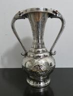 Oriëntaals messing vaas met slangenhandvat [787], Ophalen