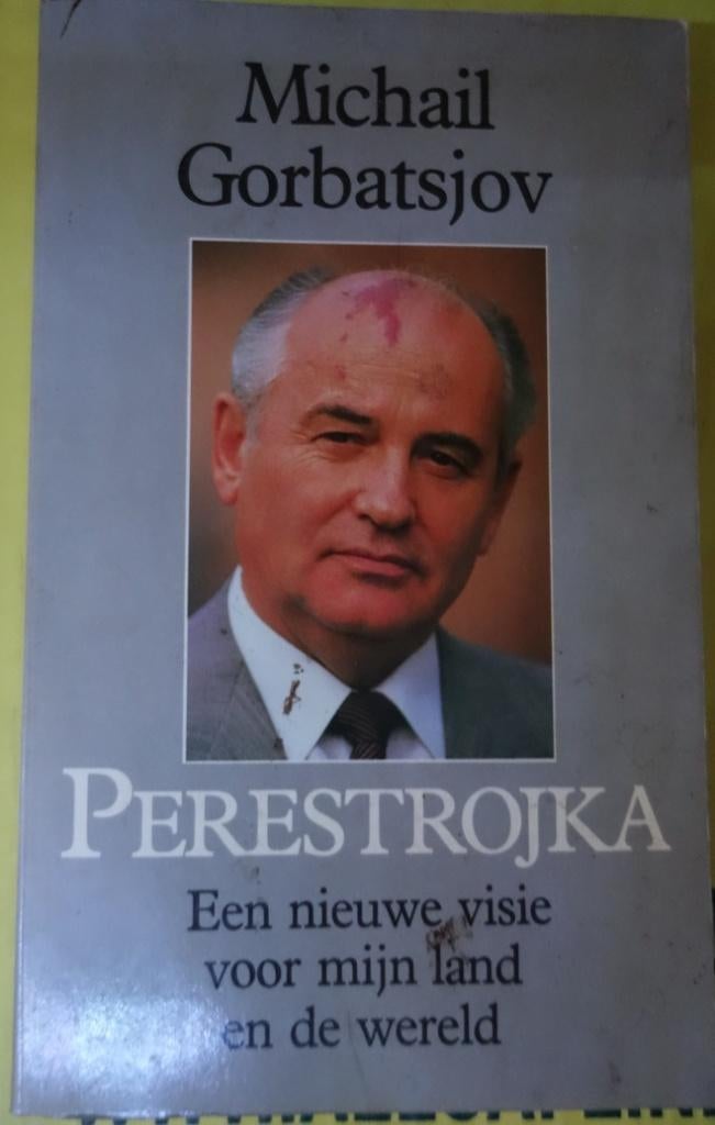 Boeken over Communisme, USSR, Marx, Perestrojka, etc., Gelezen, Europa, Maatschappij en Samenleving, Ophalen of Verzenden