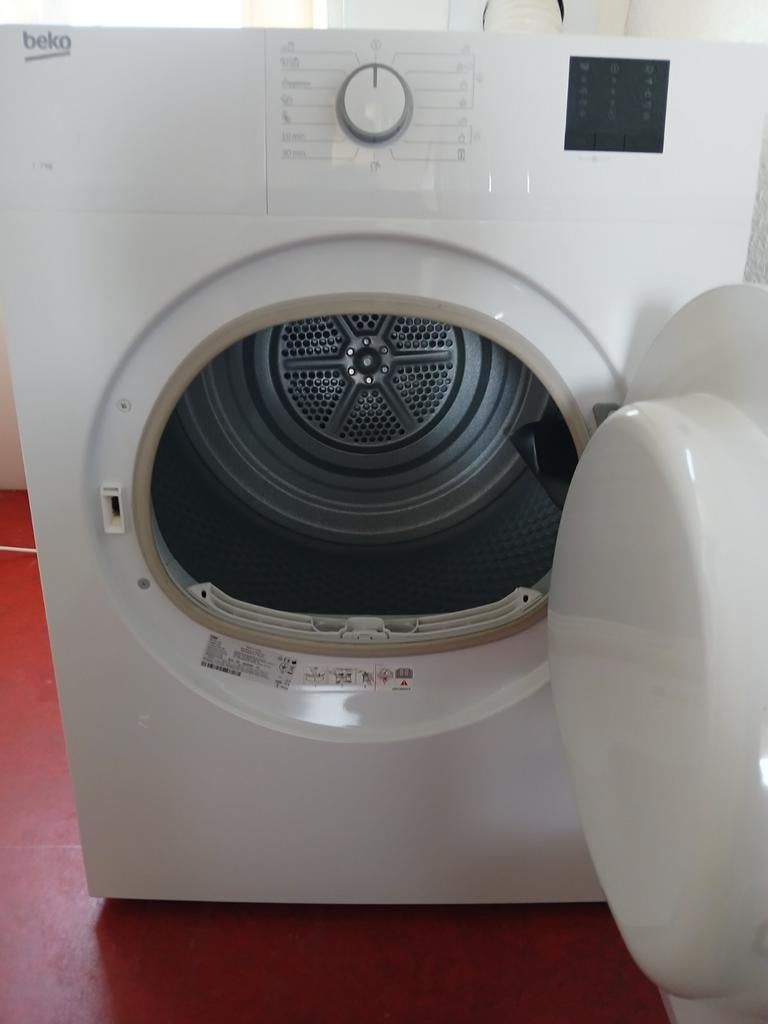 Gratis Goedkope Beko luchtafvoerdroger - Zeer goede staat, Witgoed en Apparatuur, Wasdrogers, Ophalen of Verzenden, Zo goed als nieuw