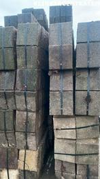 340m2 grijs gebruikte betontegels 30x30x4,5cm stoeptegels, Bij dit gebruikte product niet meer te achterhalen., Gebruikt, Verzenden