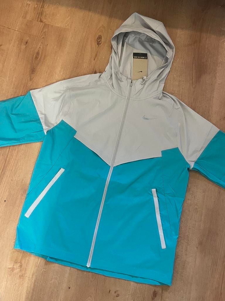 Nike hardloopjack - Nieuw met kaartjes, Nieuw, Overige maten, Ophalen of Verzenden, Hardlopen of Fietsen