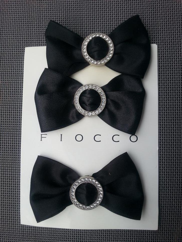 Pumpclips van Fiocco ter siering, NIEUW, 2 stuks + 1 reserve, Kleding | Dames, Schoenen, Nieuw, Pumps, Zwart, Ophalen of Verzenden