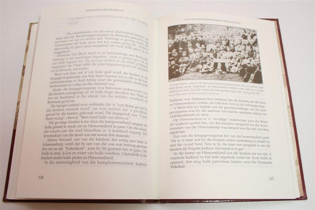 Boerengevangenen Overzee [1899-1902] — Kampen [Afrikaans], Ophalen of Verzenden, Tweede Wereldoorlog, Gelezen, Overige onderwerpen