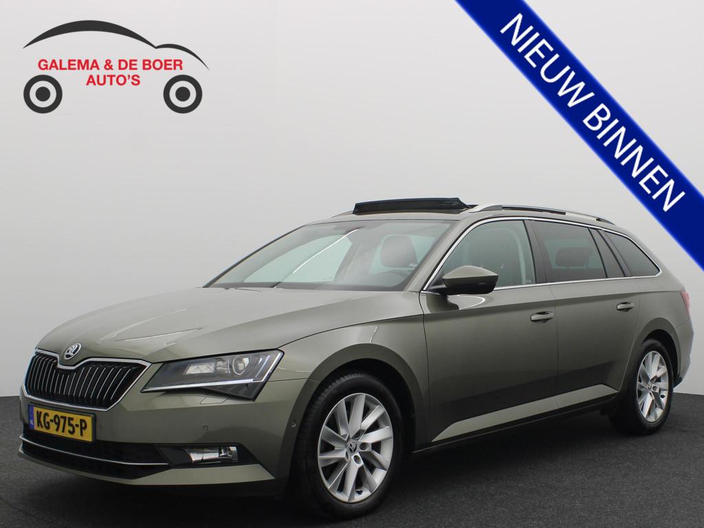 Skoda Superb Combi 1.8 TSI Style Business AUTOMAAT / TREKHAA, Stof, 4 cilinders, 179 pk, Origineel Nederlands