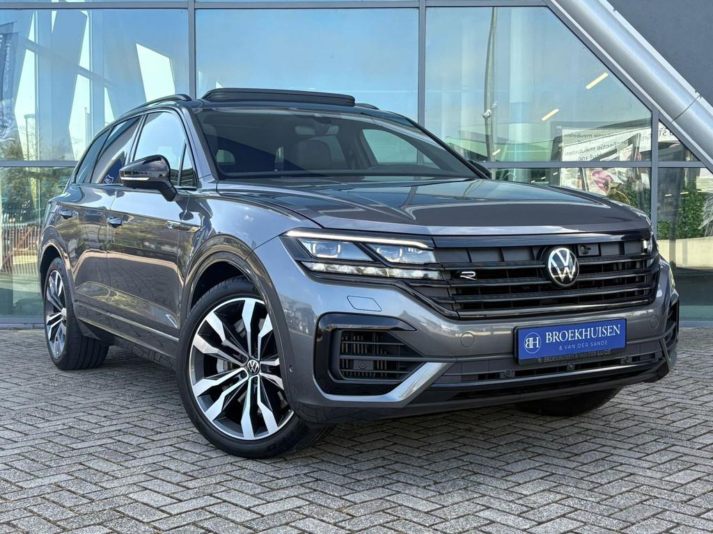Volkswagen Touareg 3.0 TSi 4MOTION R 463pk Luchtvering / Tre, Automaat, Adaptive Cruise Control, Gebruikt, Zwart
