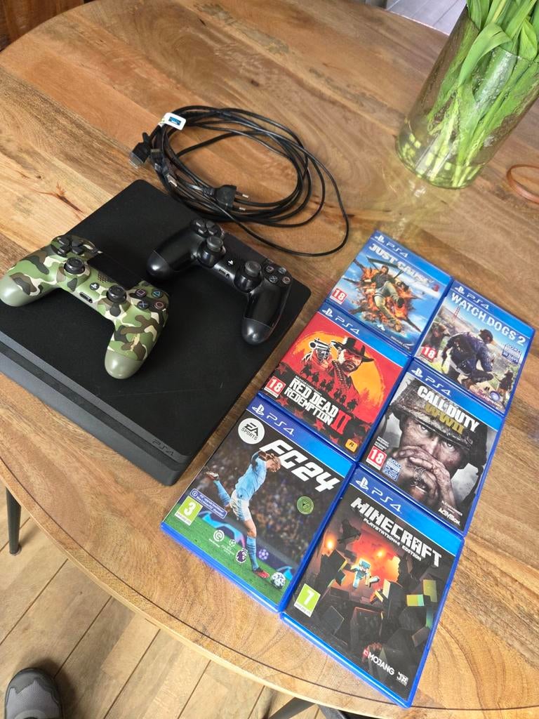 PS4 Slim inclusief spellen, Spelcomputers en Games, Games | Sony PlayStation 4, Ophalen of Verzenden