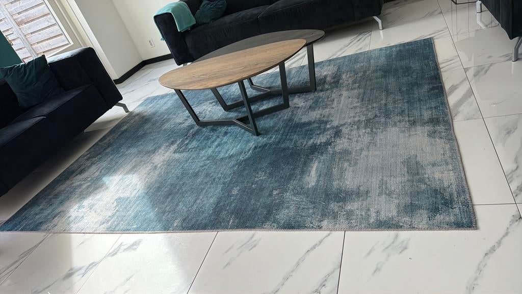 Tapijt voor salonen voor de gang, Turquoise kleur, Huis en Inrichting, Stoffering | Tapijten en Kleden, Ophalen, 200 cm of meer