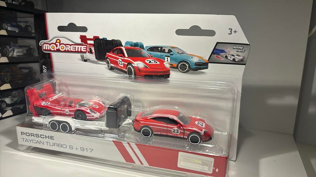 Porsche tycan turbo s + 917 majorette 1.64, Auto, Ophalen of Verzenden, A, A