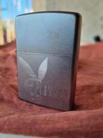 Zippo Playboy Bunny Logo 2009 Satin Chrome, Ophalen of Verzenden, Zo goed als nieuw, Aansteker