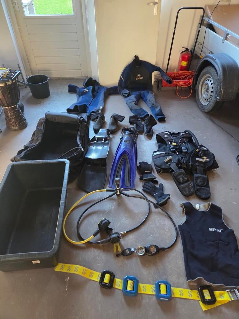 Duikuitrusting compleet (behalve masker en tank), Watersport en Boten, Duiken, Ophalen, Gebruikt