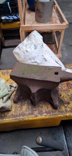 Antiek Aambeeld - Robuust en Functioneel, Ophalen, Gebruikt