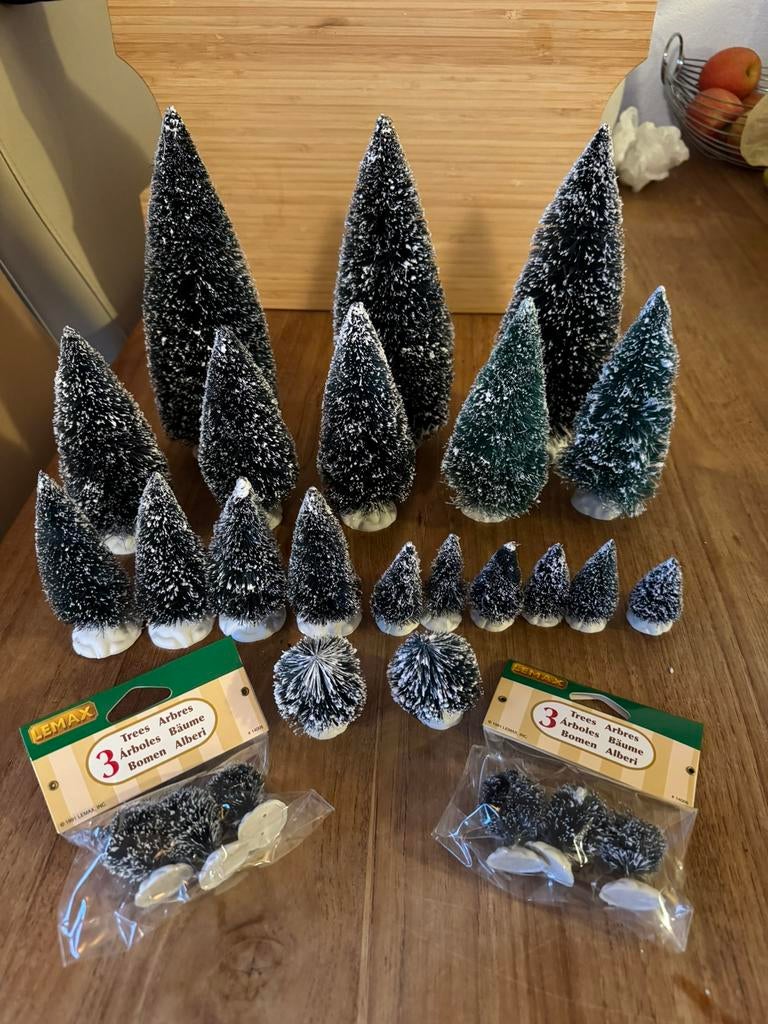 Lemax trees/bomen, Diversen, Kerst, Ophalen of Verzenden, Nieuw