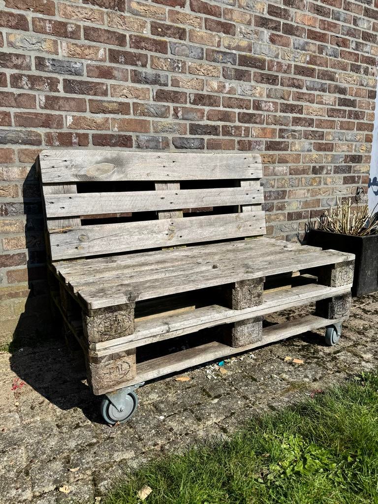 Robuuste houten palletbank op wielen, Tuin en Terras, Ophalen, Gebruikt, Hout