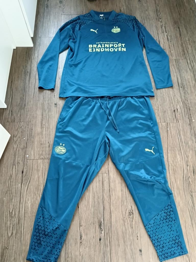 PSV trainingspak + extra trainings top XL, Maat XL, Ophalen of Verzenden, Zo goed als nieuw, Trainingspak