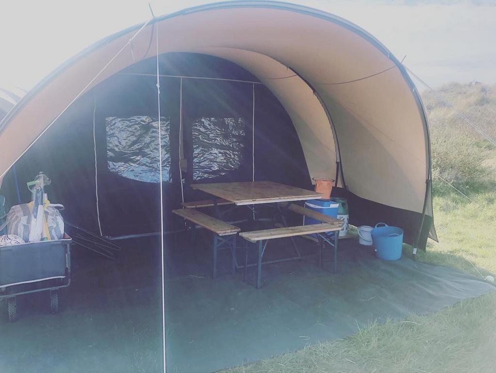 Vlieland Stortemelk, Caravans en Kamperen, Tenten, Zo goed als nieuw, Ophalen of Verzenden