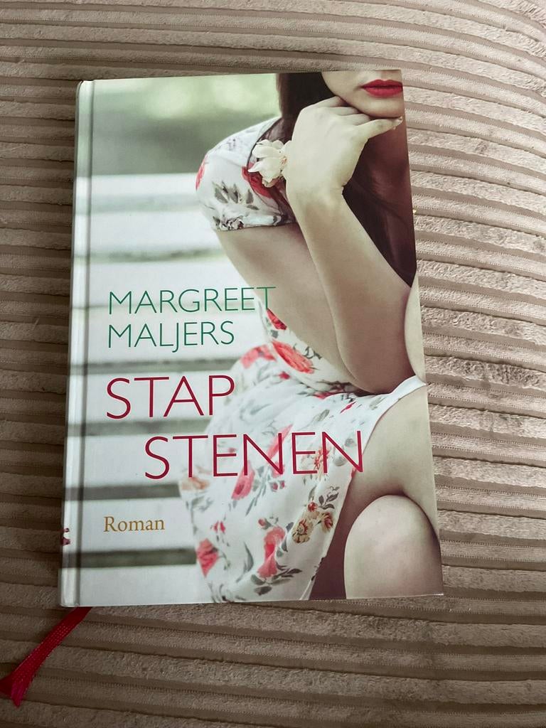 Stap stenen - Margreet Maljers, Boeken, Streekboeken en Streekromans, Ophalen of Verzenden, Zo goed als nieuw