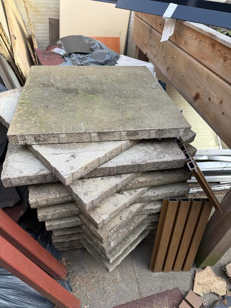 Betontegels 60x60x4, ongeveer 30 stuks, Tuin en Terras, Tegels en Klinkers, Ophalen, Gebruikt, 10 m² of meer, Beton