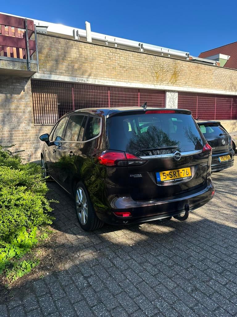 Opel Zafira 1.4 2013 140 pk automaat + glazen dak, 1250 kg, 4 cilinders, Bruin, 7 stoelen