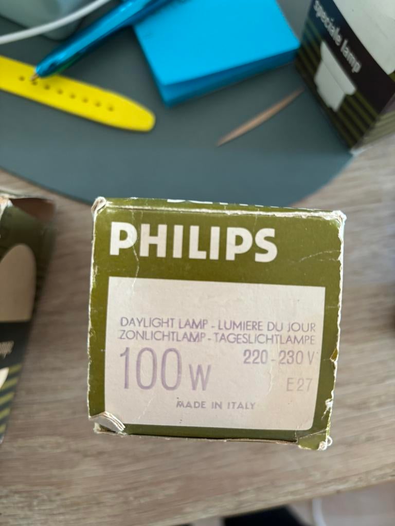 3 x Daglichtlamp Philips special 100W, E27 kleur blauw, Ophalen of Verzenden, E27 (groot), Led-lamp