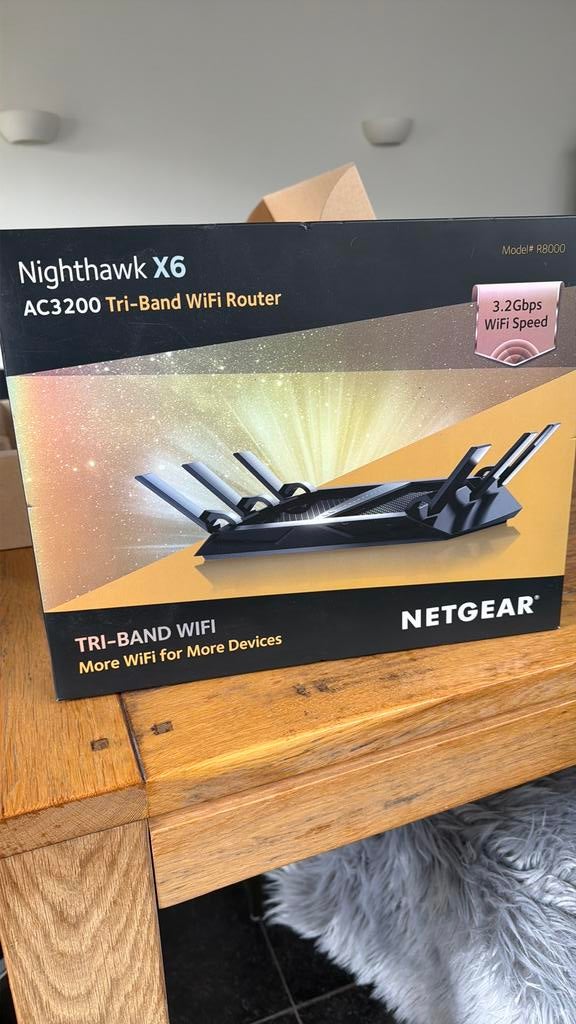 NETGEAR Nighthawk R8000 X6 AC3200 Tri-Band WiFi Router, Ophalen, Zo goed als nieuw
