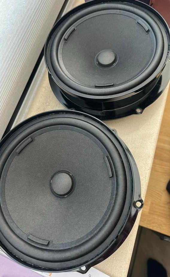 Voordeur speakers Volkswagen Tiguan 2017 - 16,5 cm, Auto diversen, Autospeakers, Ophalen, Zo goed als nieuw