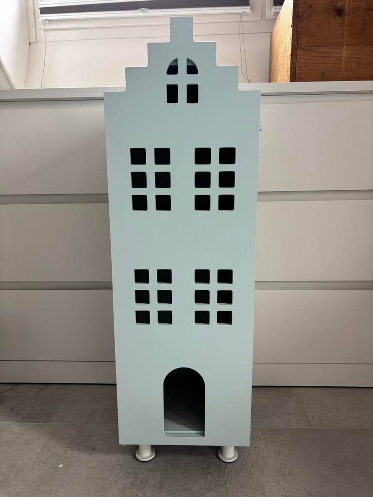 Huisvormige kast met planken / Hema grachtenpand op pootjes, Ophalen, Gebruikt
