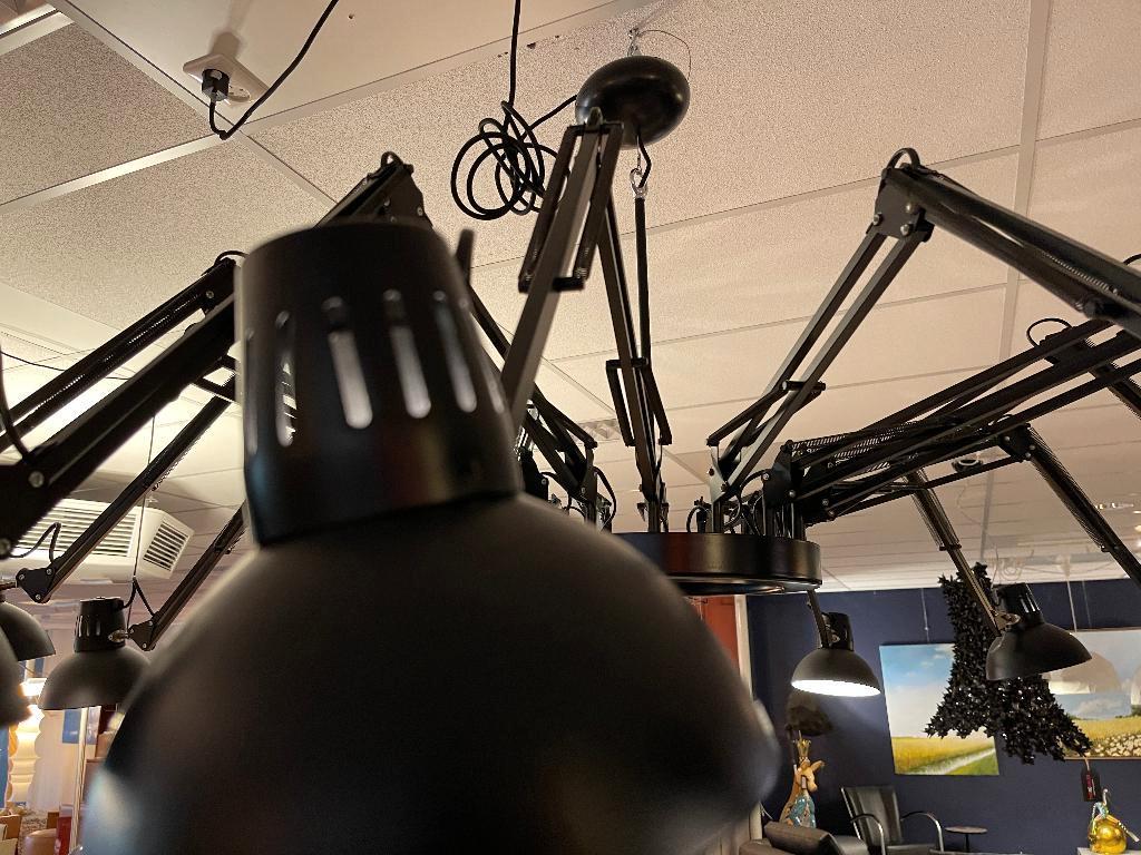 Moooi Dear Ingo bij TheReSales, Huis en Inrichting, Ophalen, Design, Zo goed als nieuw, Metaal