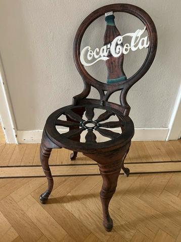 Coca Cola stoel gietijzer beschikbaar voor biedingen