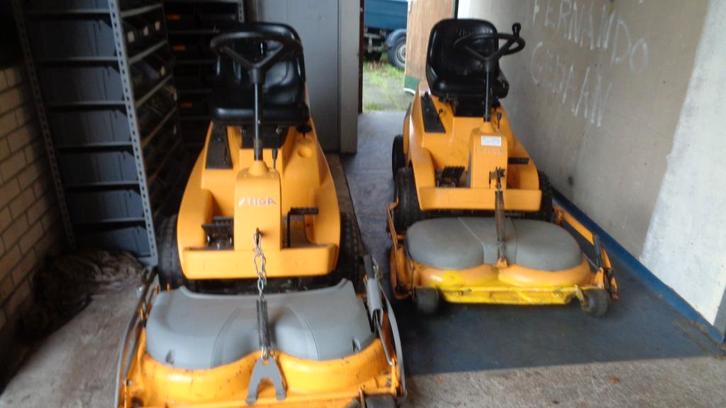 wegens inruil  2 x stiga villa frontmaaiers  1 met werk, Tuin en Terras, Zitmaaiers, Gebruikt, 90 tot 120 cm, Elektrische starter